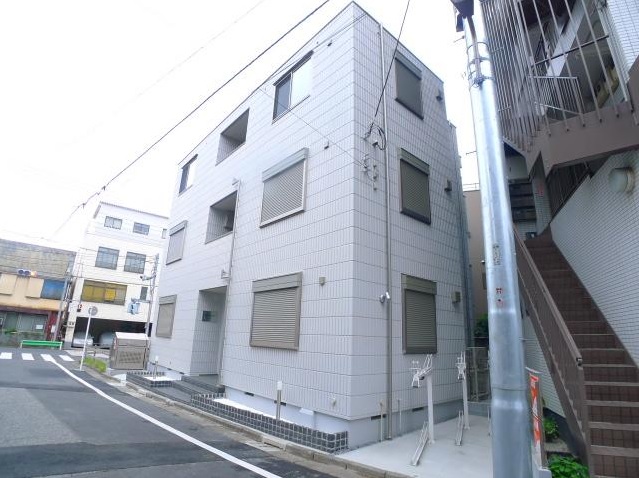 Pal maison East